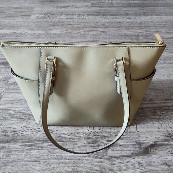 Michael Kors Saffiano Leather Charlotte Zip Top Tote Bag Purse - Picture 2 of 5